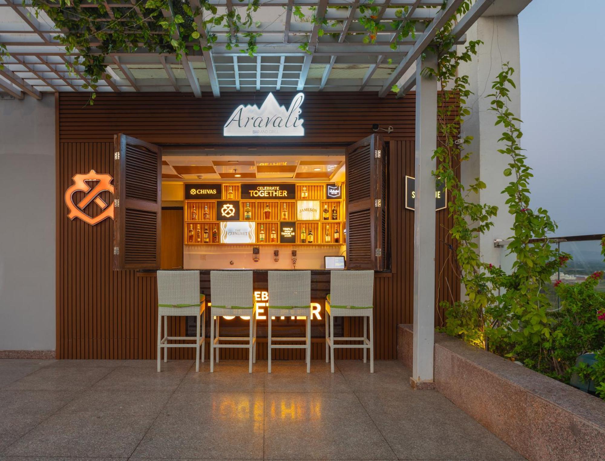 Doubletree By Hilton Jaipur Amer Ngoại thất bức ảnh