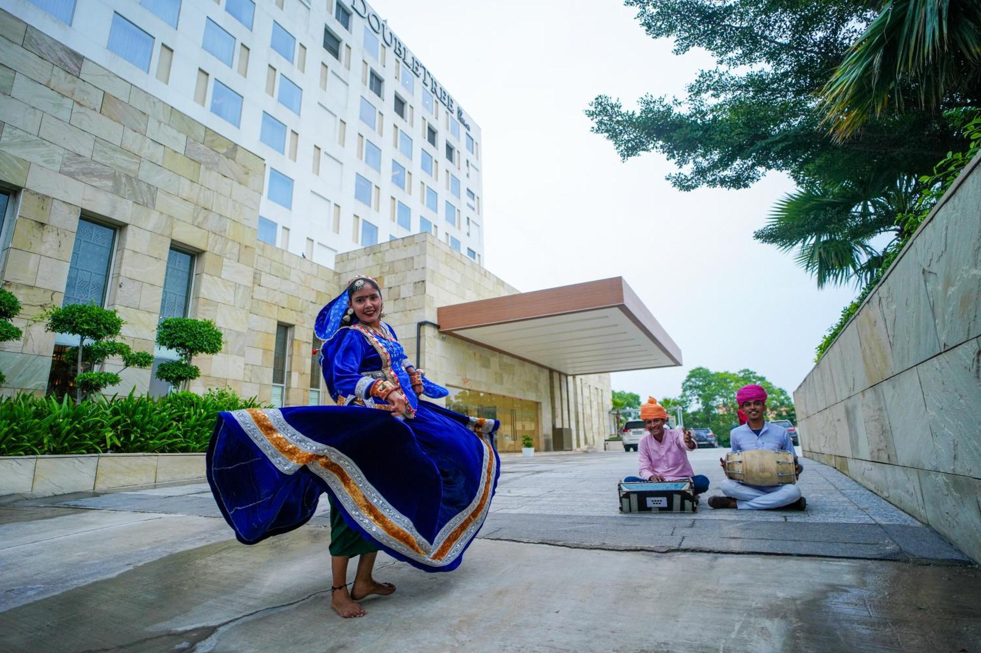 Doubletree By Hilton Jaipur Amer Ngoại thất bức ảnh