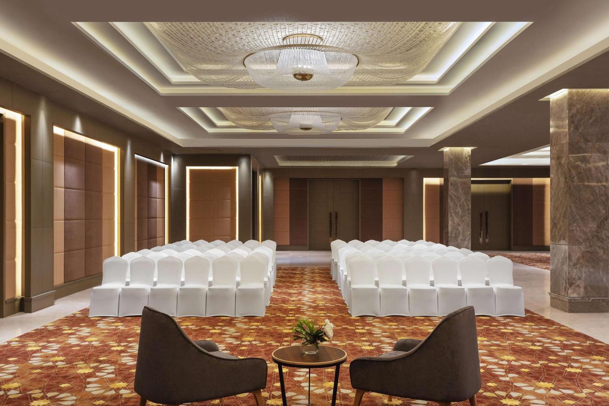 Doubletree By Hilton Jaipur Amer Ngoại thất bức ảnh