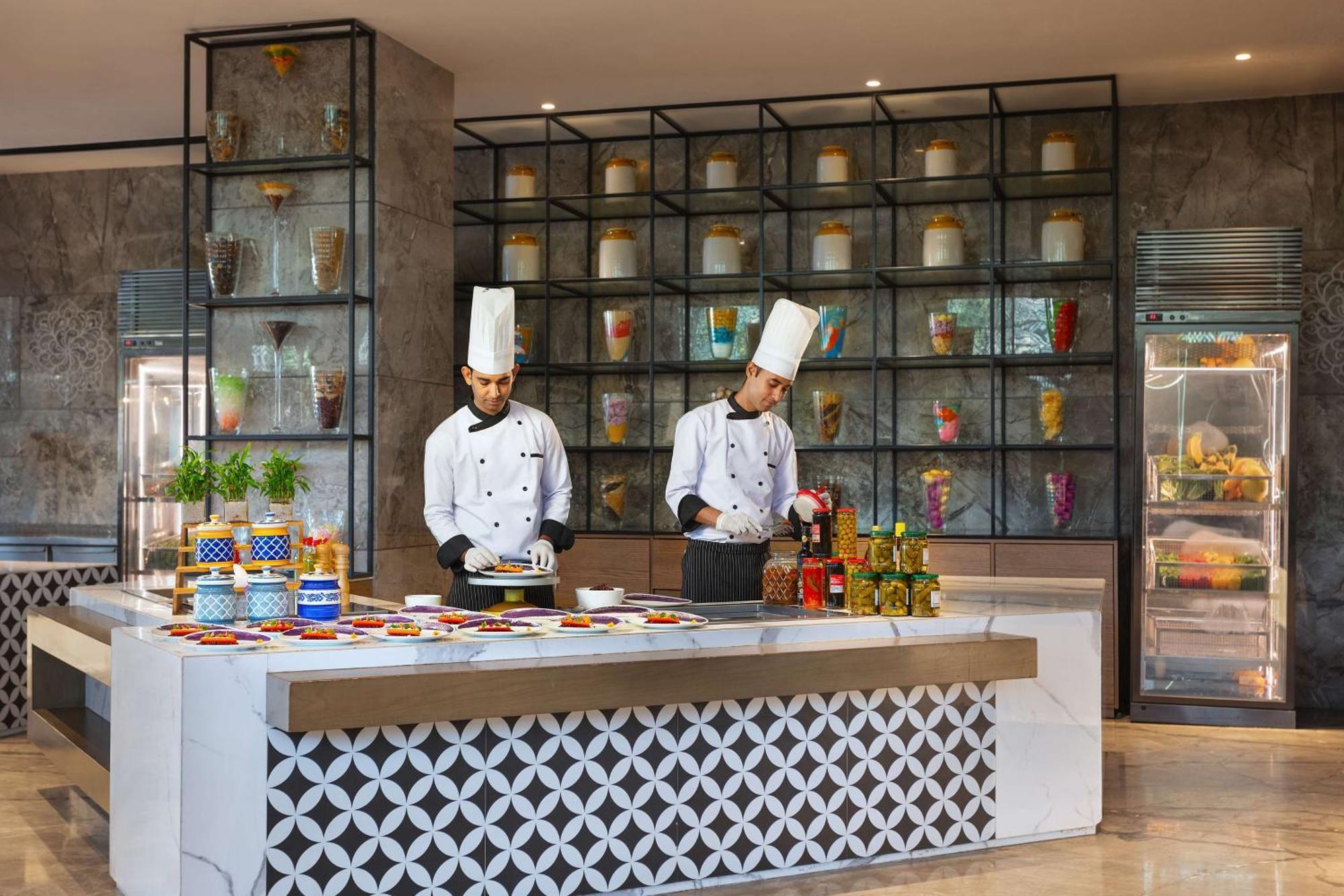 Doubletree By Hilton Jaipur Amer Ngoại thất bức ảnh