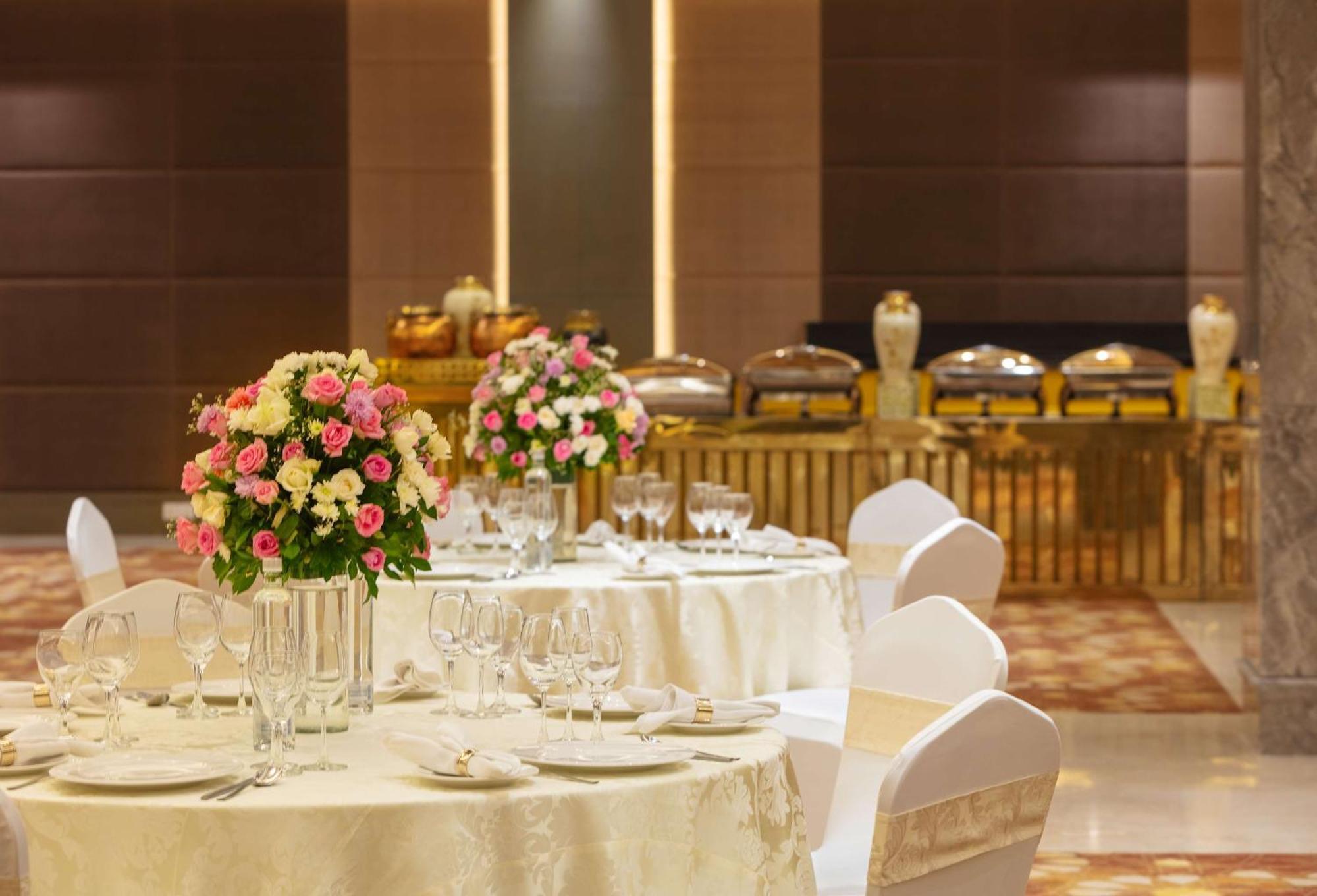 Doubletree By Hilton Jaipur Amer Ngoại thất bức ảnh