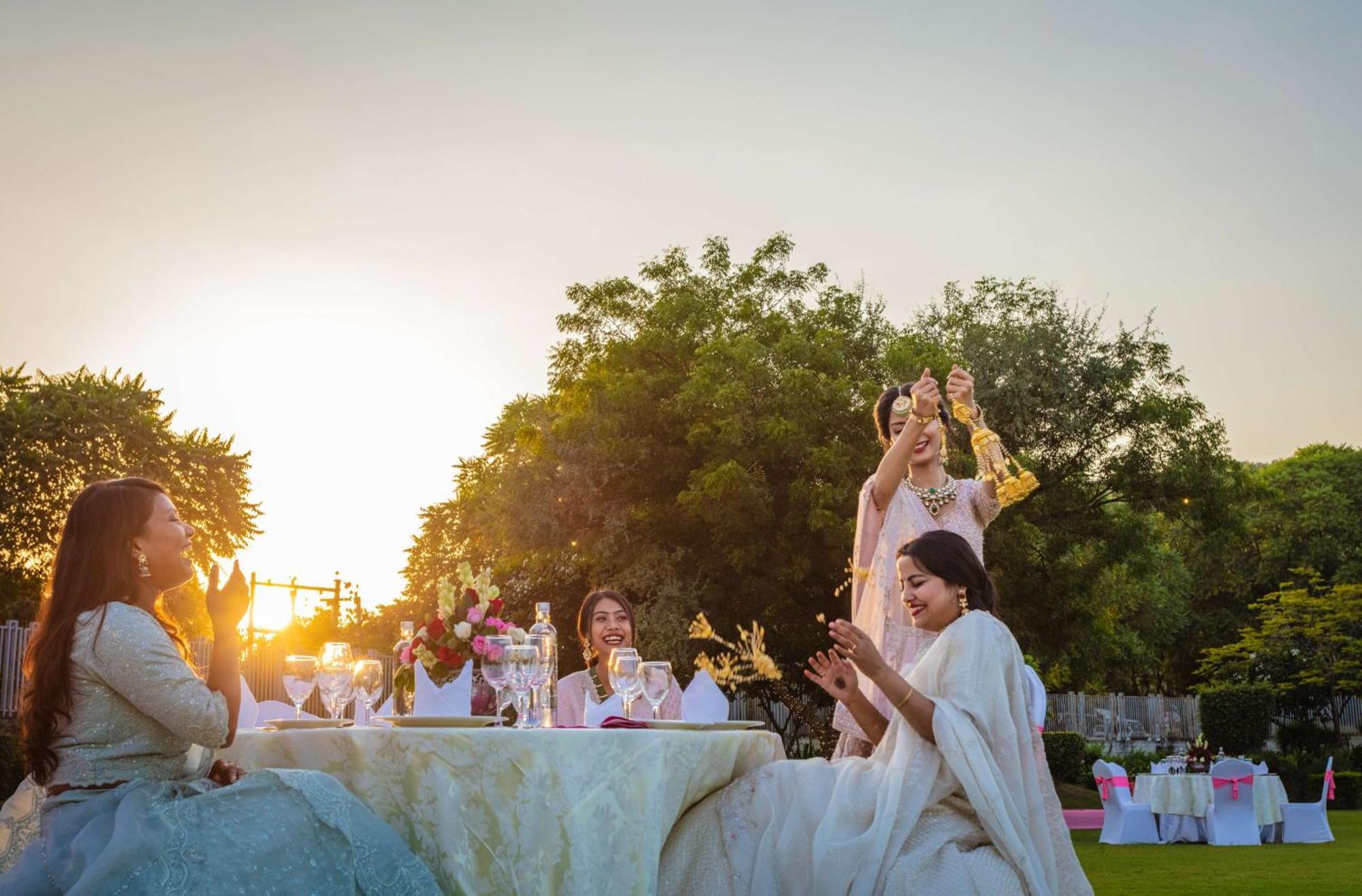 Doubletree By Hilton Jaipur Amer Ngoại thất bức ảnh